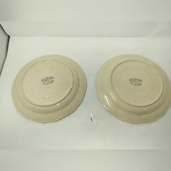 Vintage MIKASA Strawberry Festival Dinner Plate 10 3/4" EB 801 Pattern Set Of 2 - Picture 2 of 9